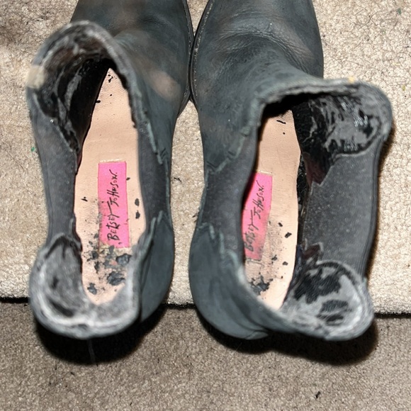 Betsey Johnson mini black suede boots with 3” heels. No Size listed. - Picture 5 of 5